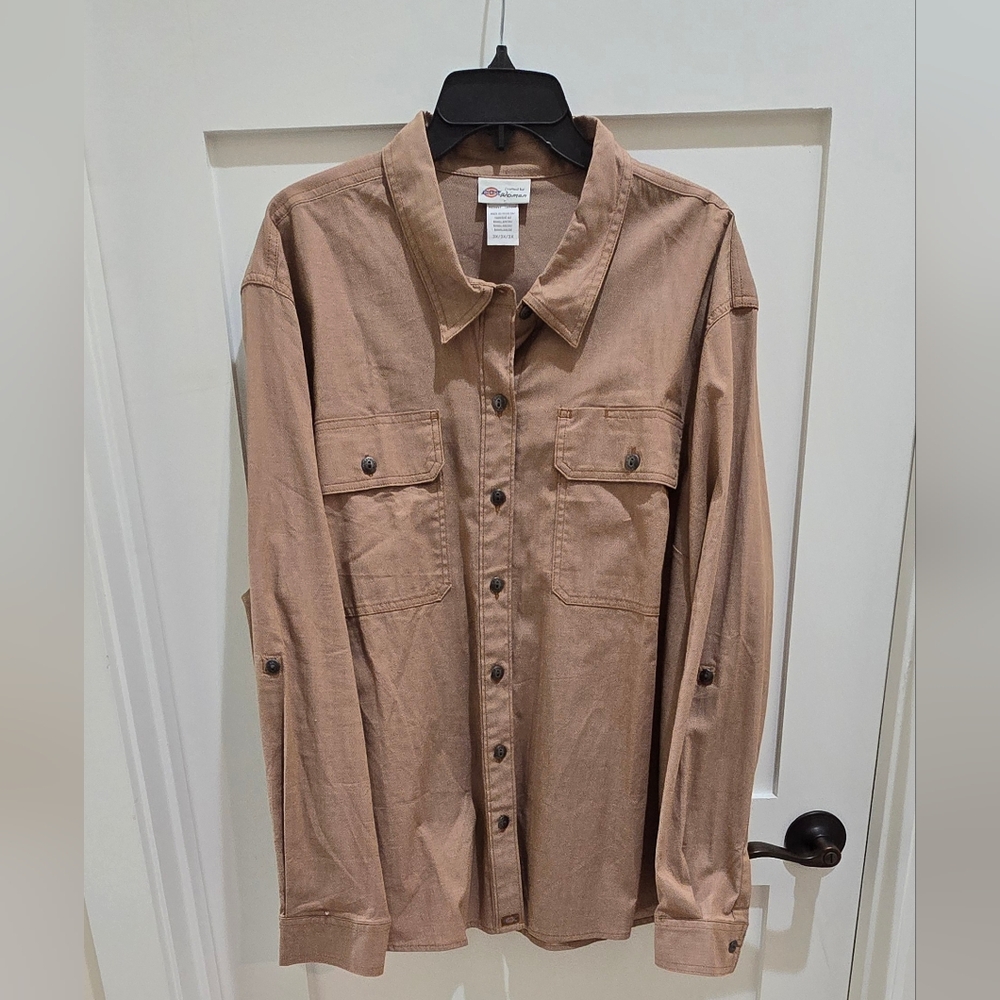Dickies Women's Tan Button-Up Shirt Jacket